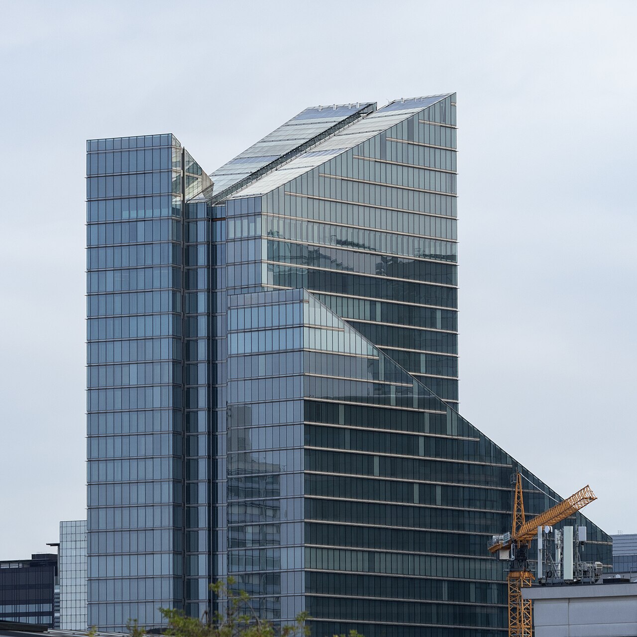 Toren aan het Rogierplein in Brussel